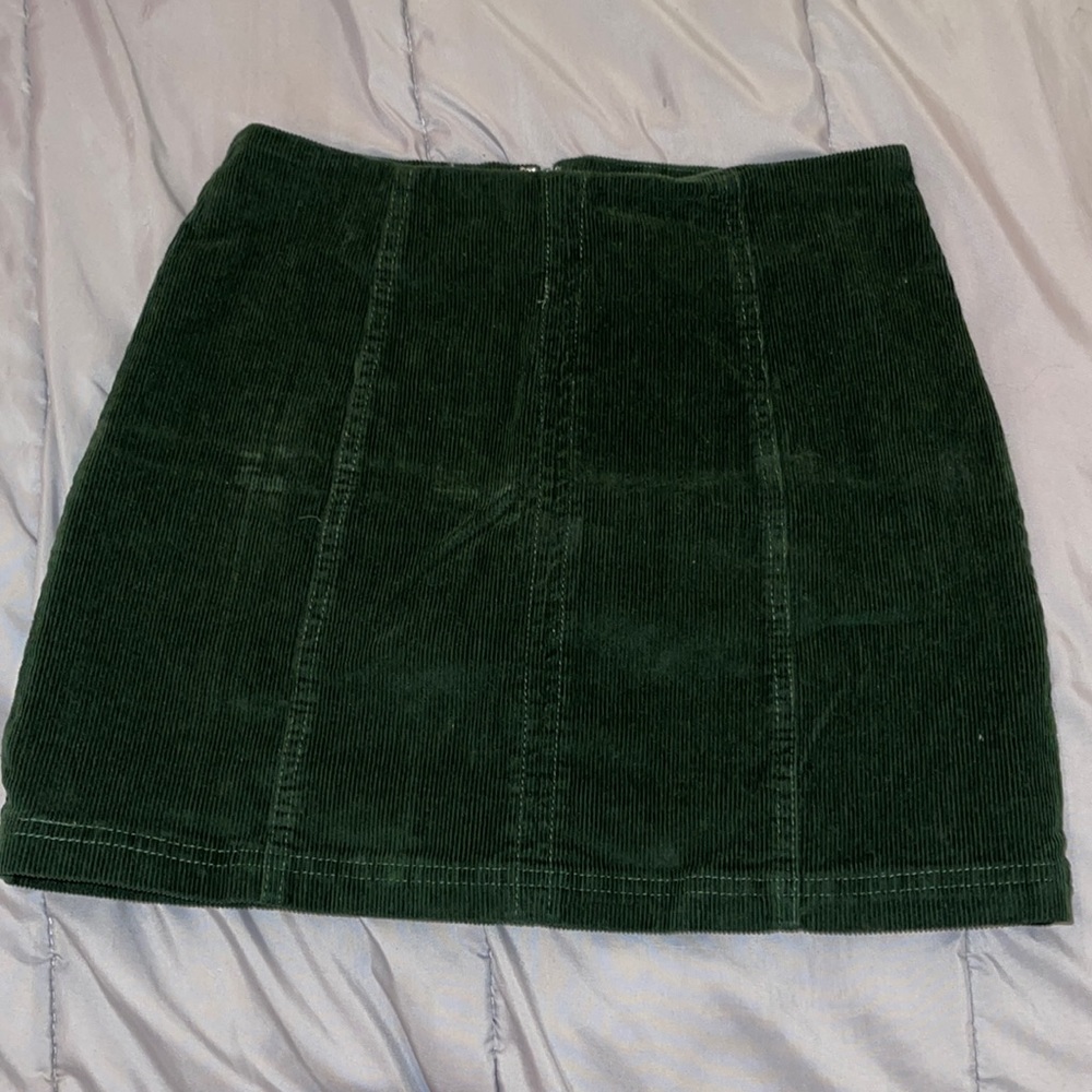 Size medium hunter green skirt